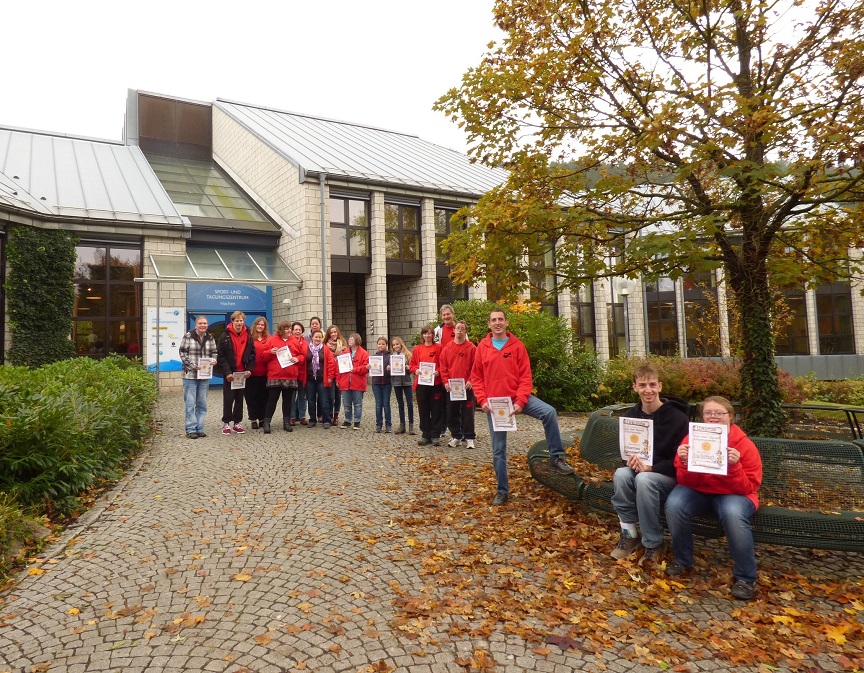 2016 10 21 Sundern Hachen Bild 01 vor Eingang LSB Zentrum